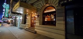 St. James otel fotoğrafı