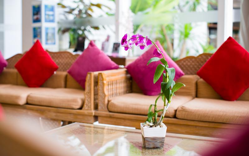 Aiyara Grand Hotel Pattaya - Lobi
