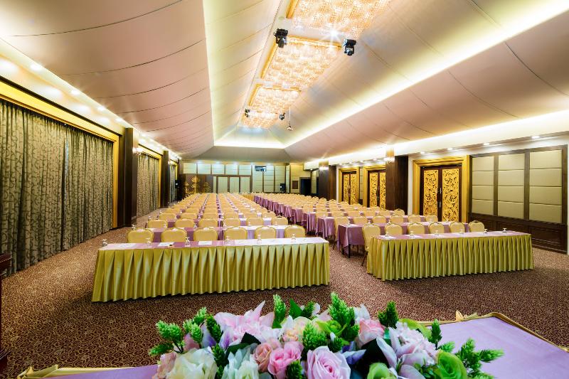 Aiyara Grand Hotel Pattaya - Toplantı