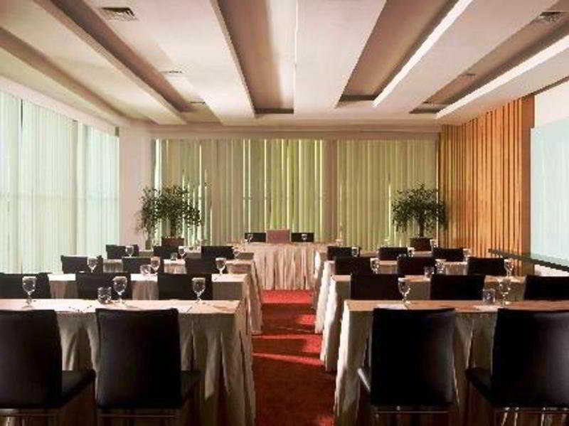Hotel Santika BSD City - Serpong fotoÄŸrafÄ±