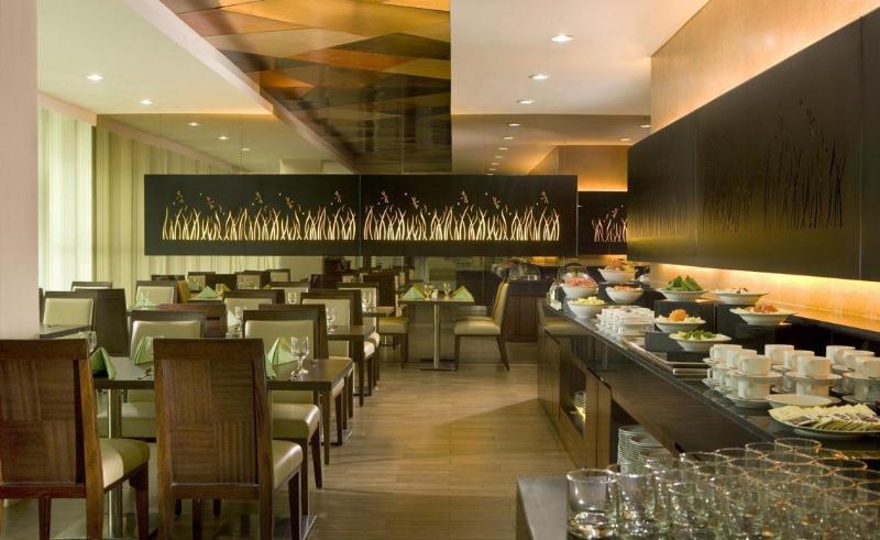 Hotel Santika BSD City - Serpong - Restoran