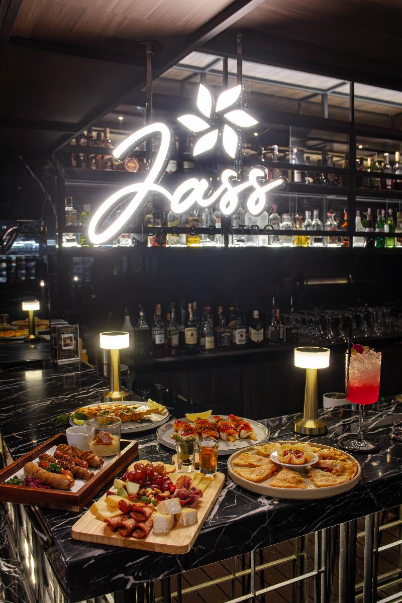 Jasmine Resort - Bar