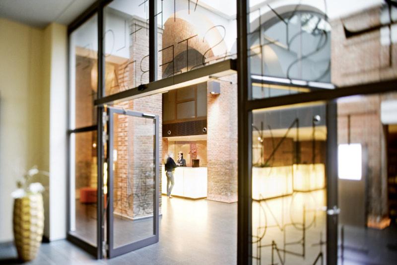 Movenpick Hotel Hamburg - Lobi