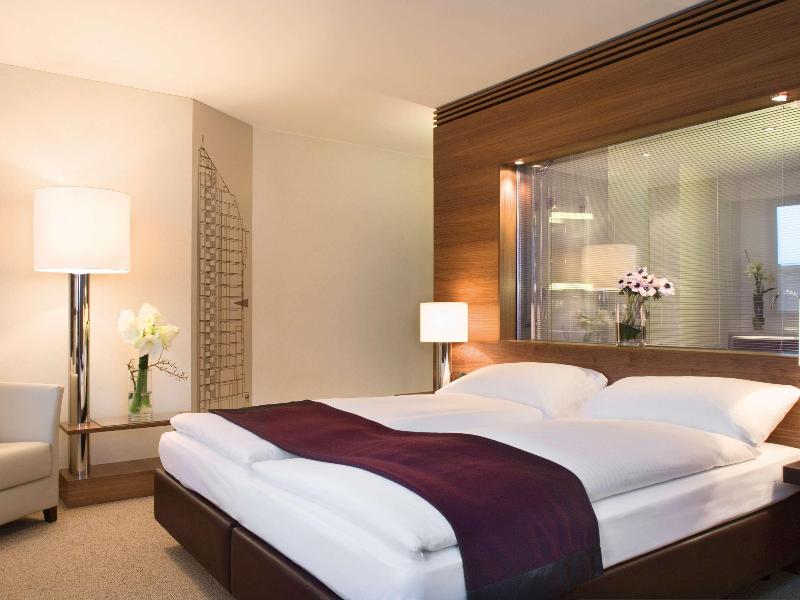 Movenpick Hotel Hamburg - Oda