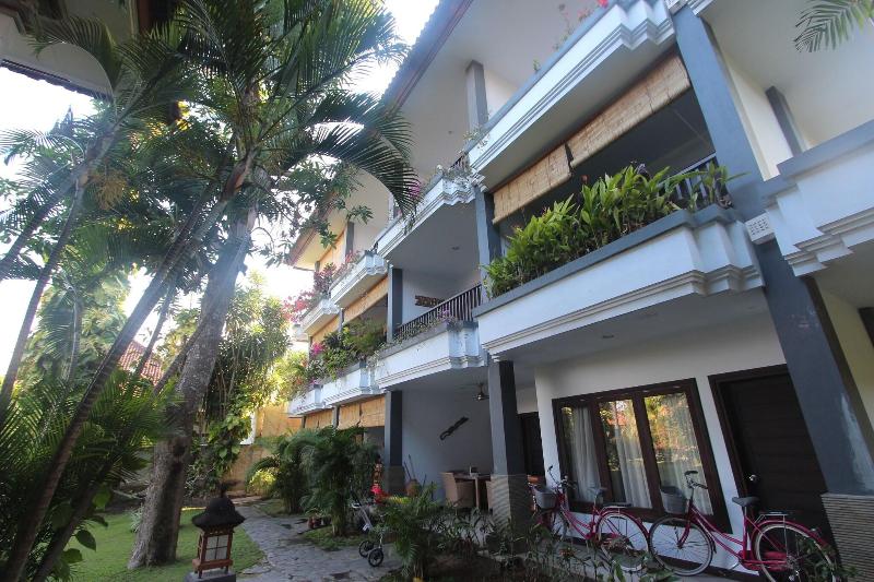 Taman Agung - Teras