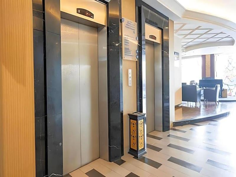Hotel Dafam Semarang - Genel