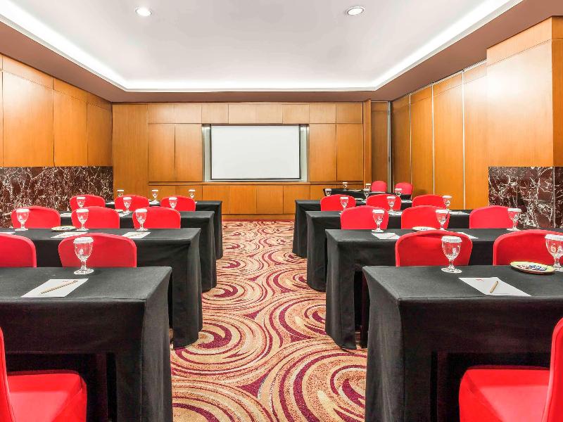 Ibis Semarang Simpang Lima - Toplantı