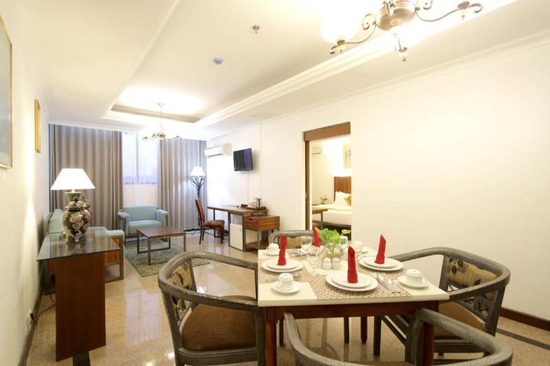 Metro Park View Hotel - Oda