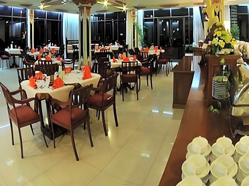 Patra Semarang Hotel & Convention - Genel