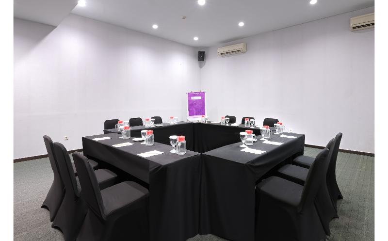 Quest Hotel Simpang Lima - Semarang - Toplantı