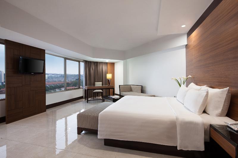 Hotel Santika Premiere Semarang - Oda