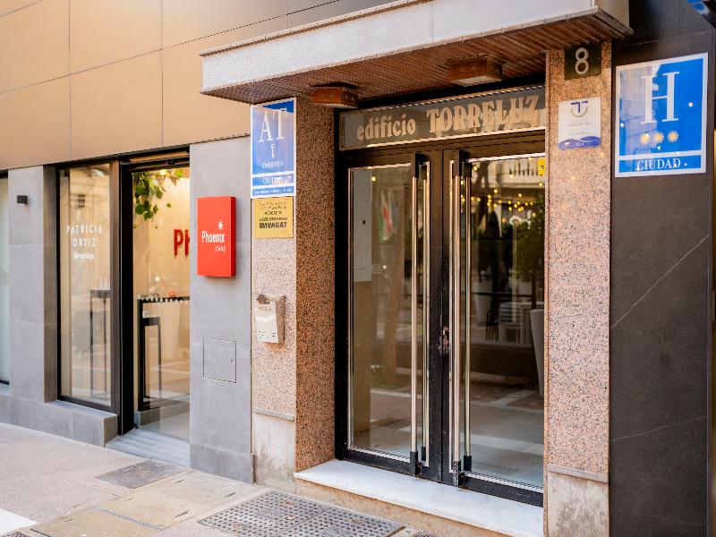 Torreluz Aparthotel - Genel