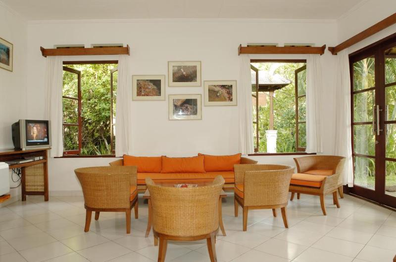 Lotus Bungalow - Genel