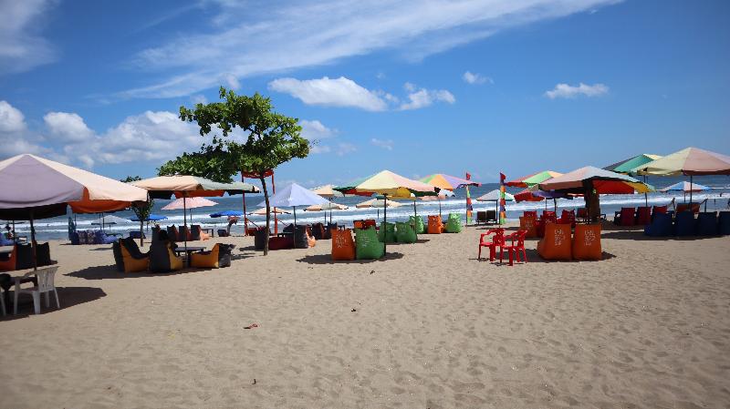 Kampi Hotel Legian - Plaj