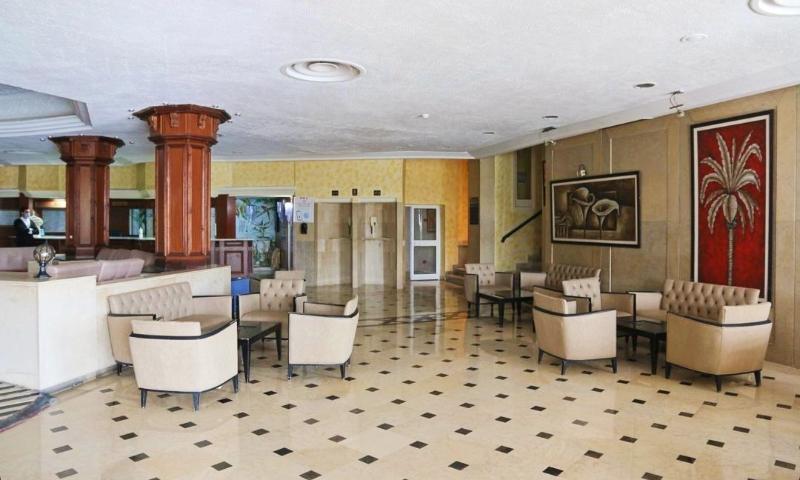 Hotel Golf Residence - Lobi