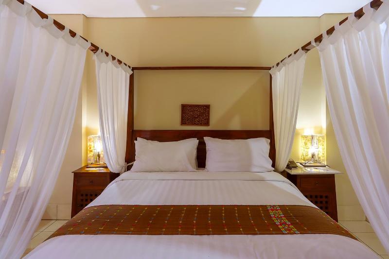 The Jayakarta Suite Komodo Flores - Oda