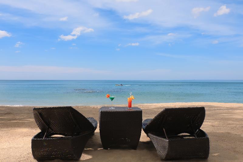 Natai Beach Resort - Plaj