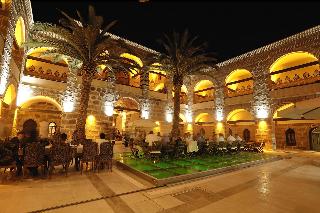 Cesme Kanuni Kervansaray fotoÄŸrafÄ±