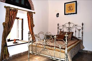 Cesme Kanuni Kervansaray fotoÄŸrafÄ±