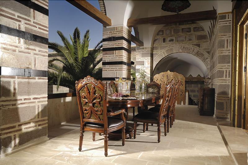 Cesme Kanuni Kervansaray - Oda