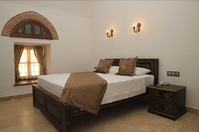Cesme Kanuni Kervansaray - Oda