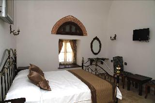 Cesme Kanuni Kervansaray fotoÄŸrafÄ±