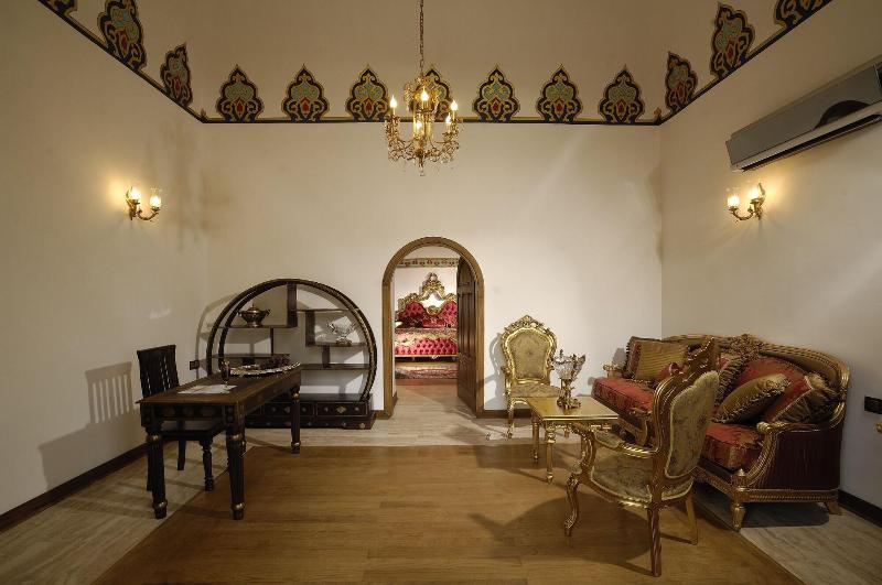 Cesme Kanuni Kervansaray - Oda