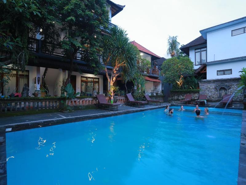 Warsa's Garden Bungalows And Spa - Havuz