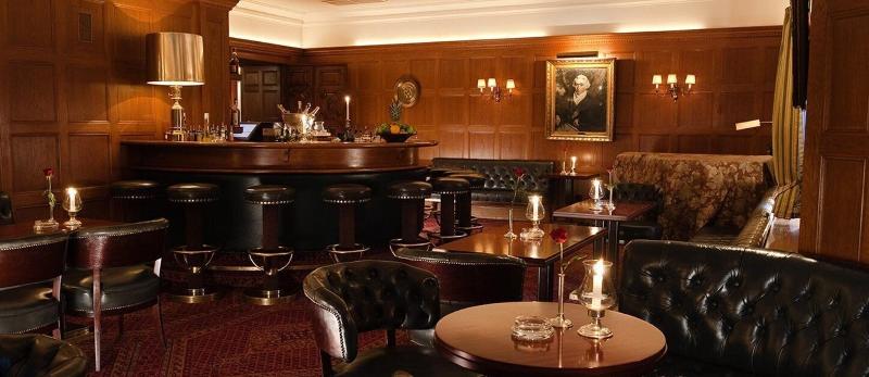 Schlosshotel Kronberg - Bar