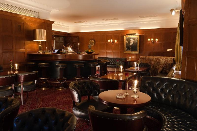 Schlosshotel Kronberg - Lobi