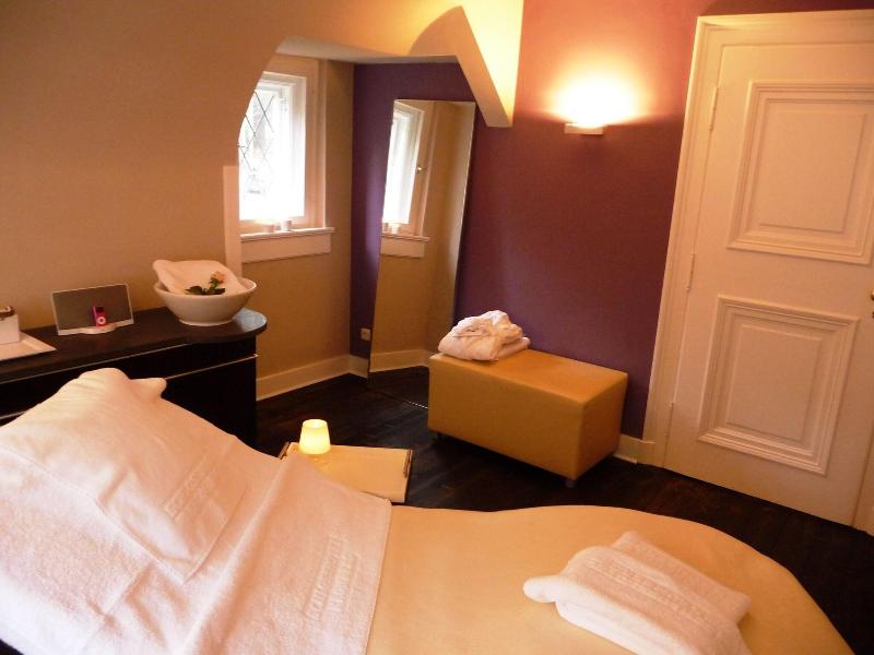Schlosshotel Kronberg - Aktivite