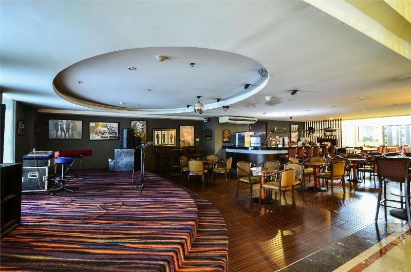Losari Roxy - Restoran