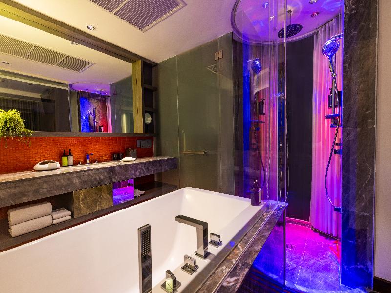 Lit Bangkok Hotel - Oda