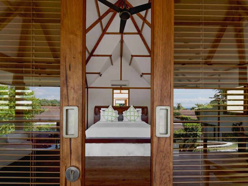 Kokomo Resort - Oda