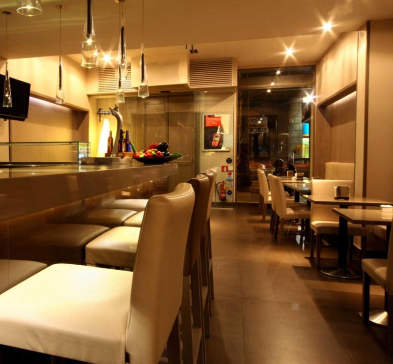 Constanza - Bar