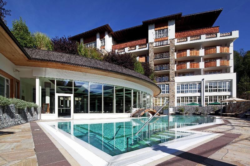 Grand Tirolia Hotel Kitzbühel-Hommage Luxury Hotel - Havuz