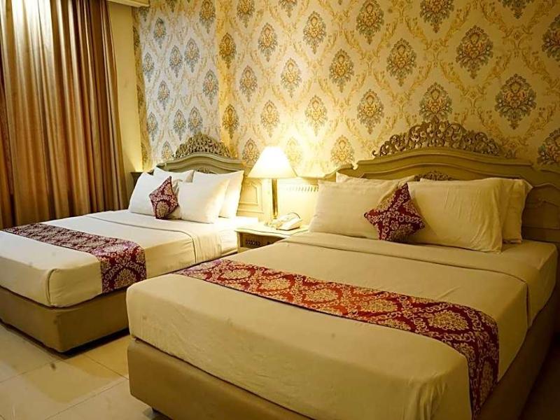 Indah Palace - Genel