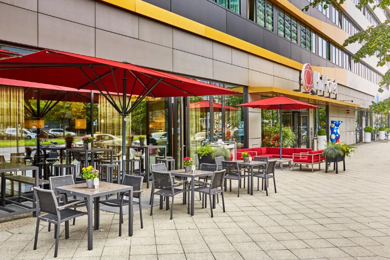 H4 Hotel Berlin Alexanderplatz - Genel