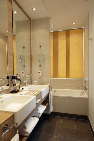 H4 Hotel Berlin Alexanderplatz fotoÄŸrafÄ±