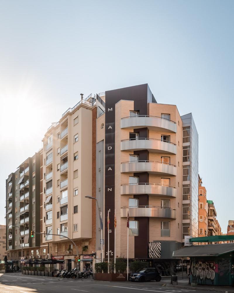 Madanis Hotel - Genel