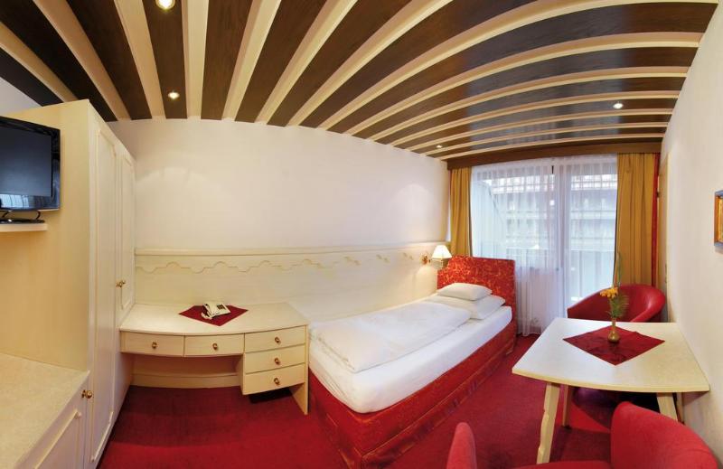 Sport & Spa Hotel Strass - Oda