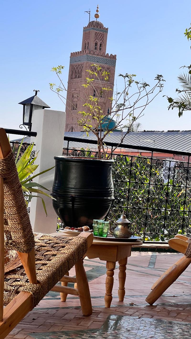 Riad Catalina - Toplantı