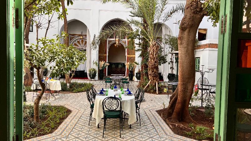 Riad Catalina - Toplantı