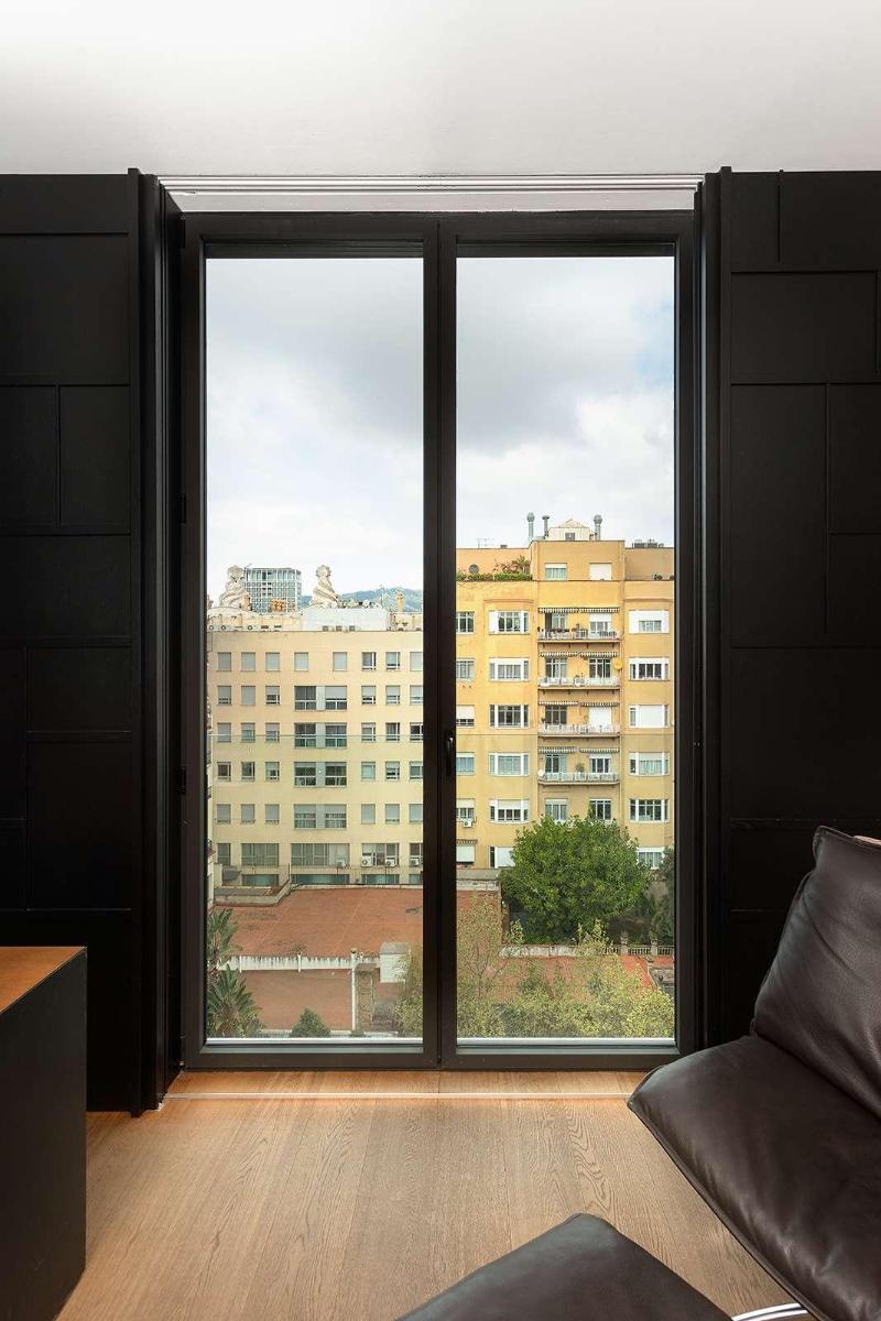 Alma Barcelona - Oda