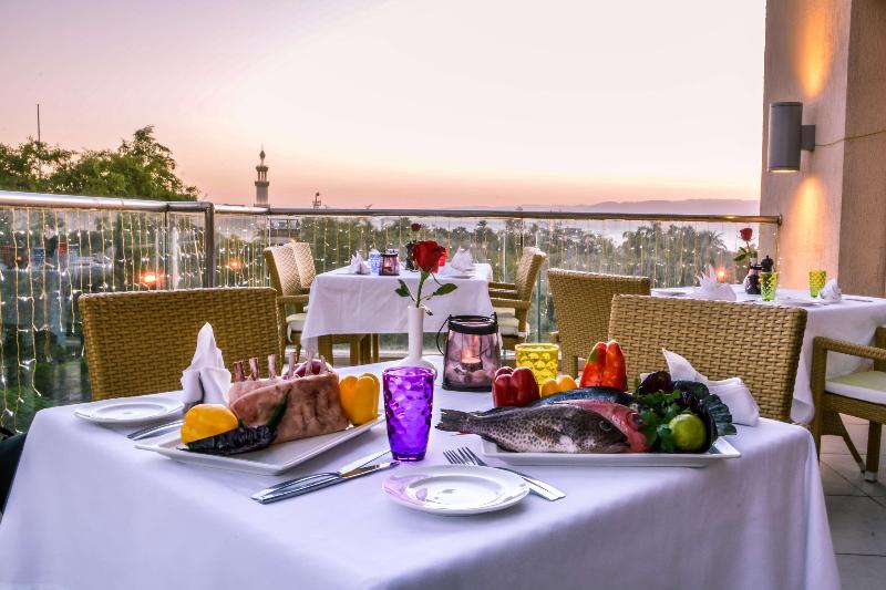 DoubleTree by Hilton Hotel Aqaba - Restoran