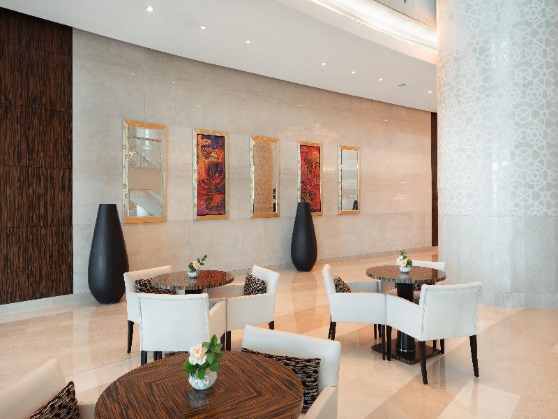 Hilton Doha  (Private Beach Access) - Lobi