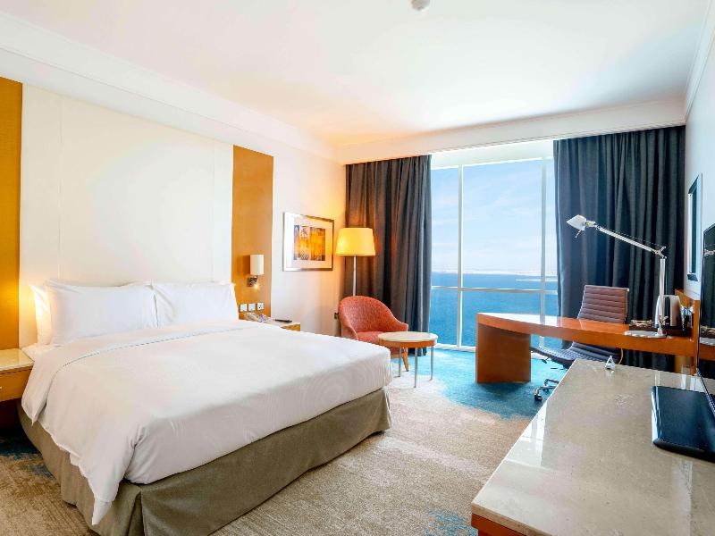 Hilton Doha  (Private Beach Access) - Oda