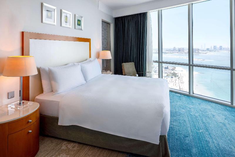 Hilton Doha  (Private Beach Access) - Oda