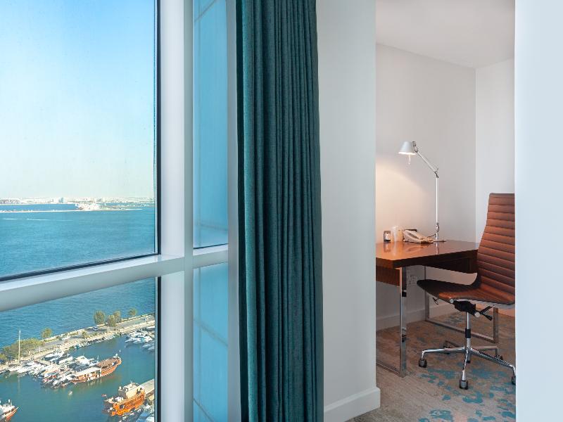 Hilton Doha  (Private Beach Access) - Oda