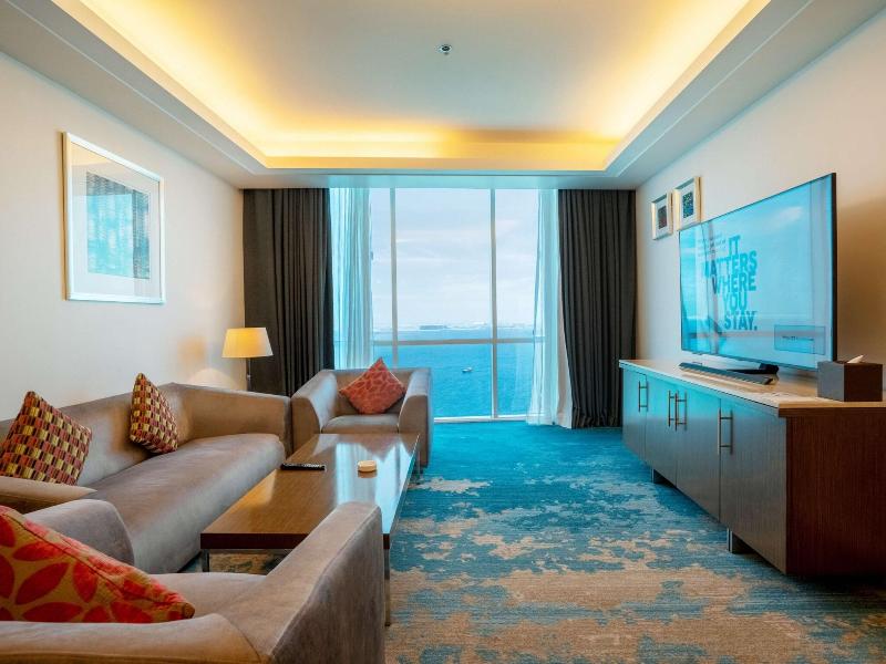 Hilton Doha  (Private Beach Access) - Oda
